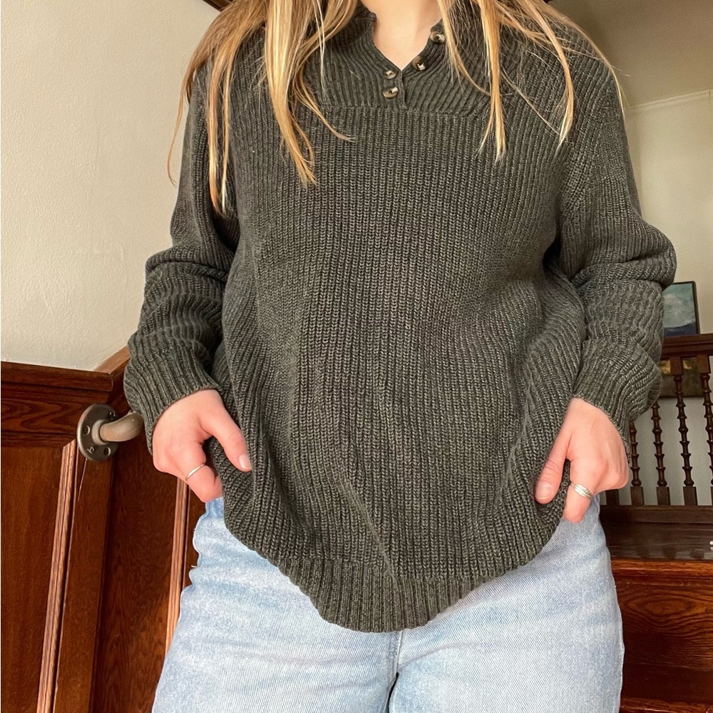 Eddie Bauer green sweater